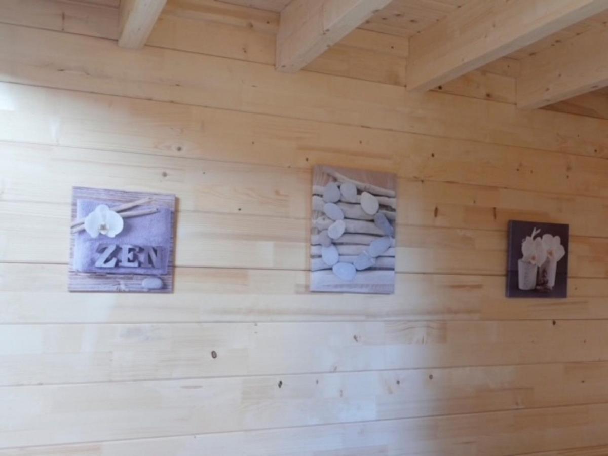 Chalet In Saint Laurent On A Slope Exterior foto